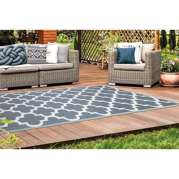 Lightweight Indoor Outdoor Reversible Plastic Area Rug -Trellis. Opens flyout.