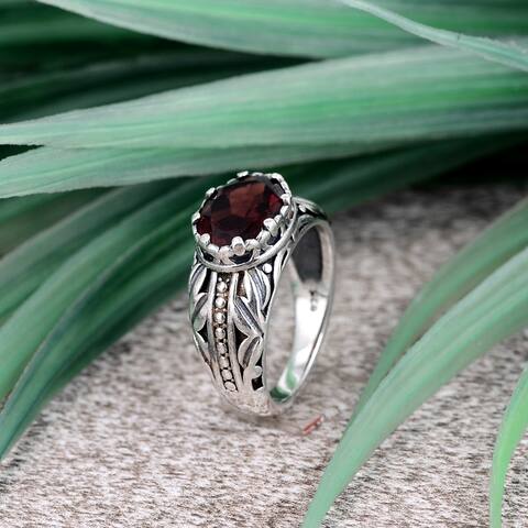 Sterling SIlver Garnet Oval Filigree Ring by Orchid Jewerly