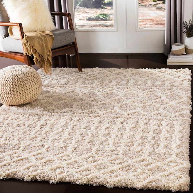 Livabliss Newton Geometric Moroccan Trellis Shag Area Rug - 4' 3" x 5' 7" - Beige - Rectangle