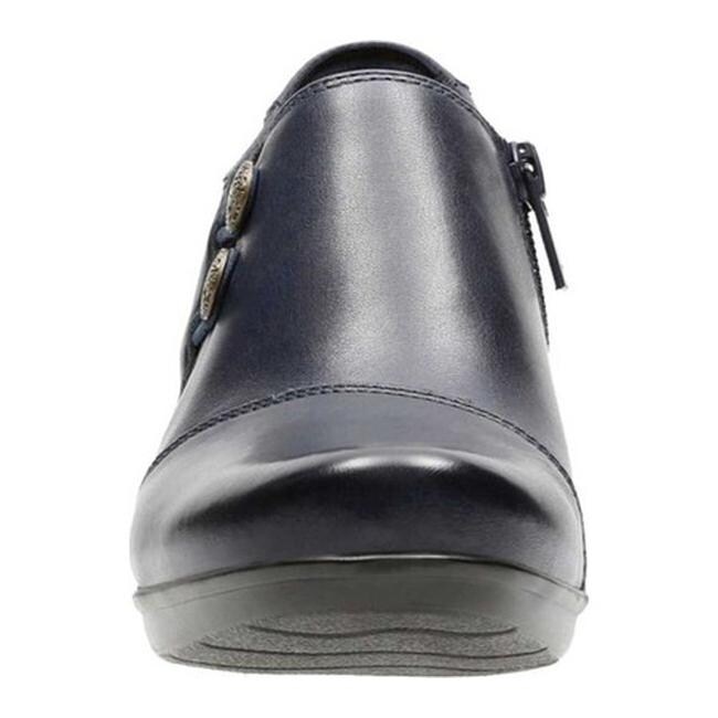 clarks emslie warren navy