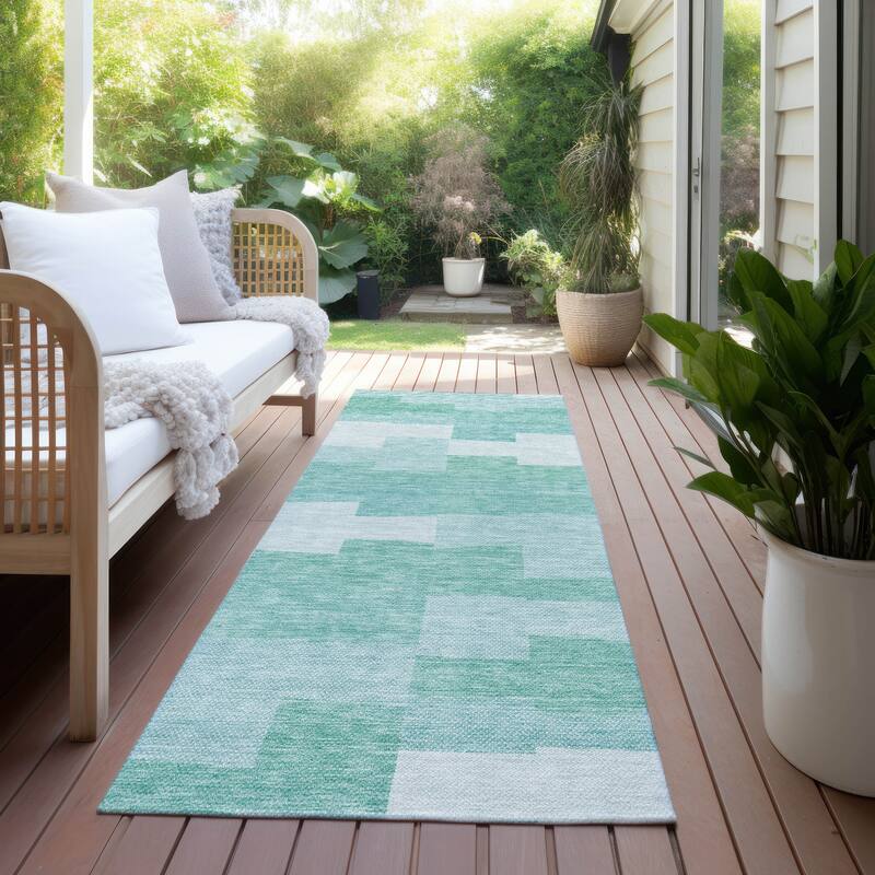 Machine Washable Indoor/ Outdoor Chantille Contemporary Blocks Rug