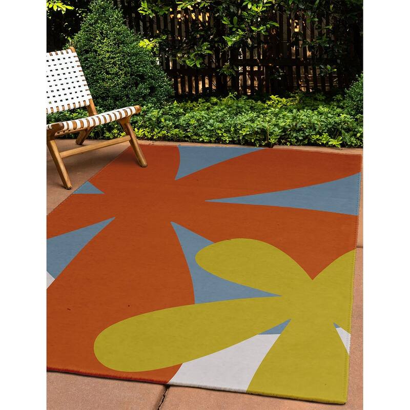 Bold Flowers Modern & Contemporary Chenille Area Rug