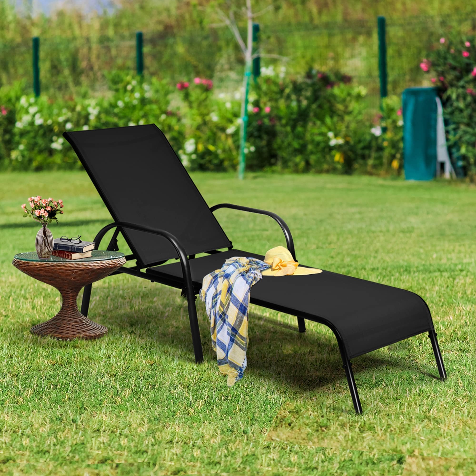 Adjustable chaise lounge chair discount