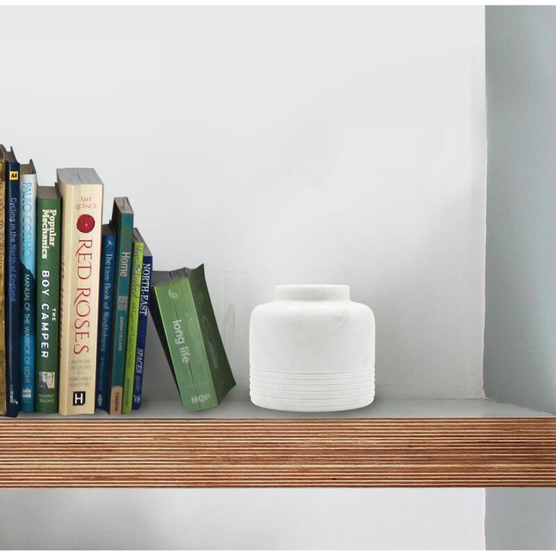 Nizzoli White Vase- Small