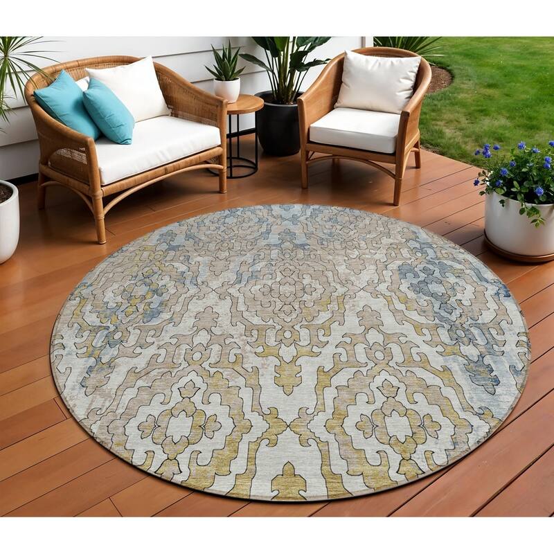 HomeRoots Medallion Transitional Rectangle Outdoor Rug - 8' Round