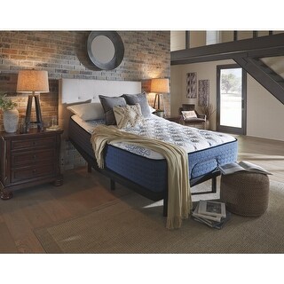 Signature Design by Ashley 15-inch Mt. Dana Plush Mattress