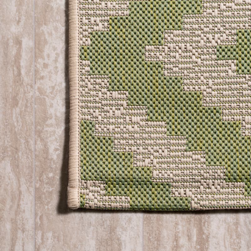 JONATHAN Y Vine Diamond Tribal Indoor/Outdoor Area Rug