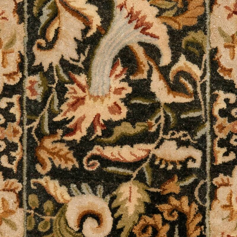 SAFAVIEH Handmade Bergama Mila Oriental Wool Rug