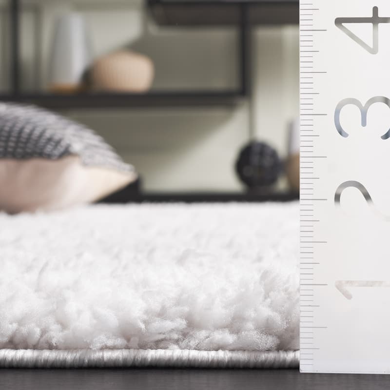 SAFAVIEH Rumi Shag Ottilia Shag Rug