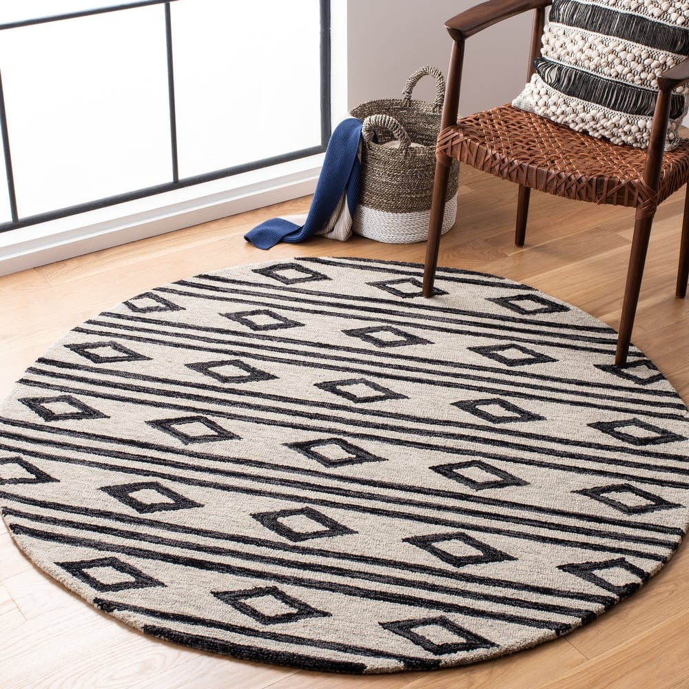 SAFAVIEH Handmade Micro-Loop Enkeleda Moroccan Wool Rug