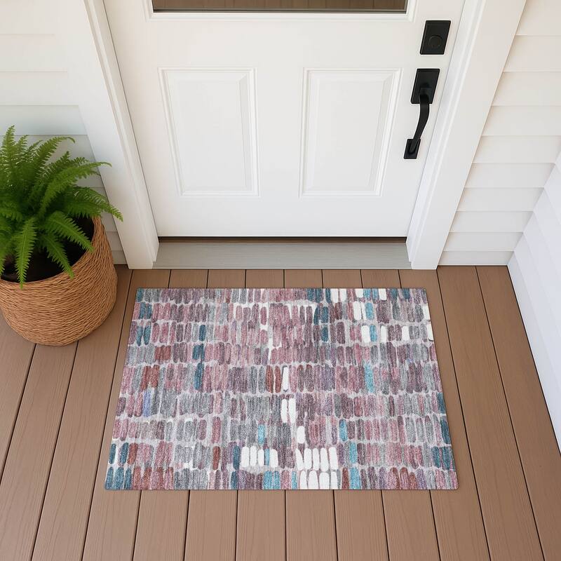 Machine Washable Indoor/ Outdoor Modern Caps Chantille Rug - Blush - 1'8" x 2'6"