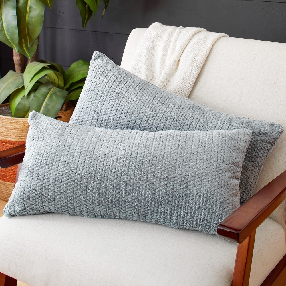 Sorra Home Velvet Shimmer Indoor Textured Knife Edge Lumbar Pillows (Set of 2)