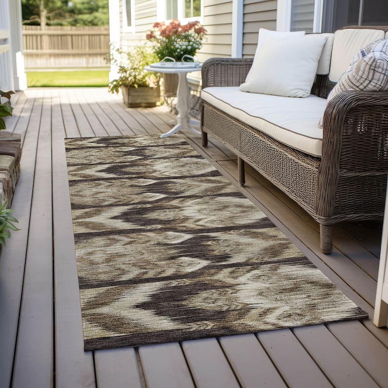 Machine Washable Indoor/ Outdoor Chantille Abstract Boho Rug - Brown - 2'3" x 7'6"