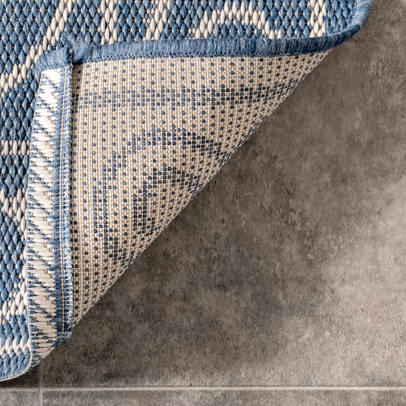 Nuloom Kathleen Traditional Indoor/Outdoor Area Rug