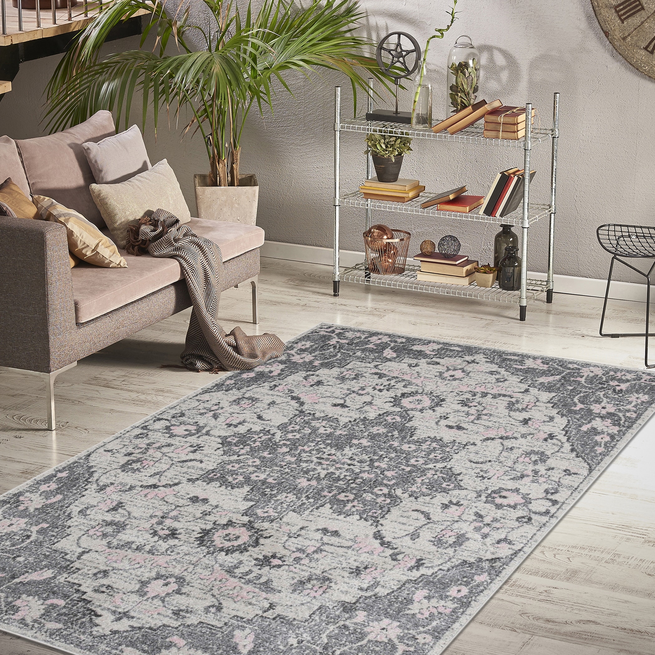 Magi Marissa Persian Medallion Area Rug