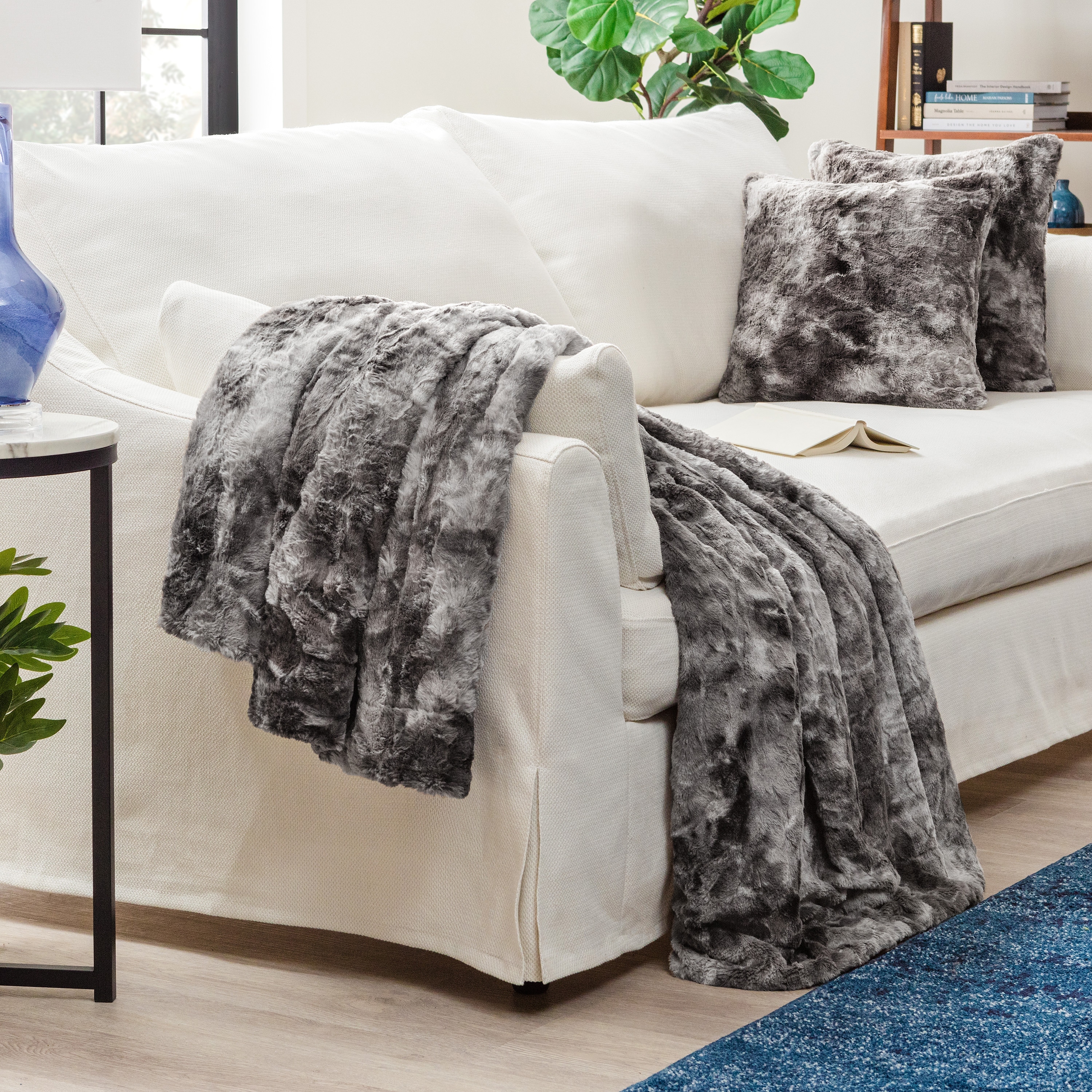 Fluffy blankets and hotsell pillows