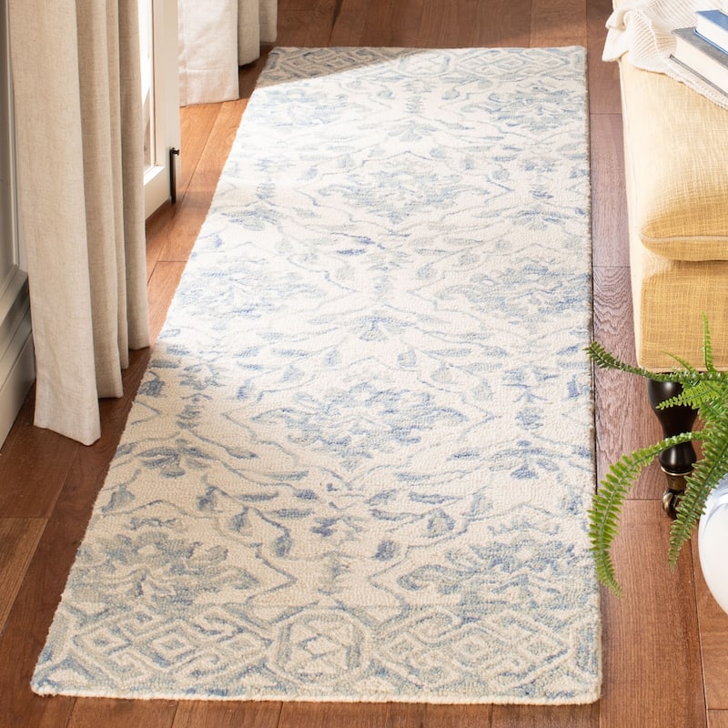 SAFAVIEH Handmade Dip Dye Nicki Floral Wool Rug - 2'3" x 20' Runner - Light Blue/Ivory