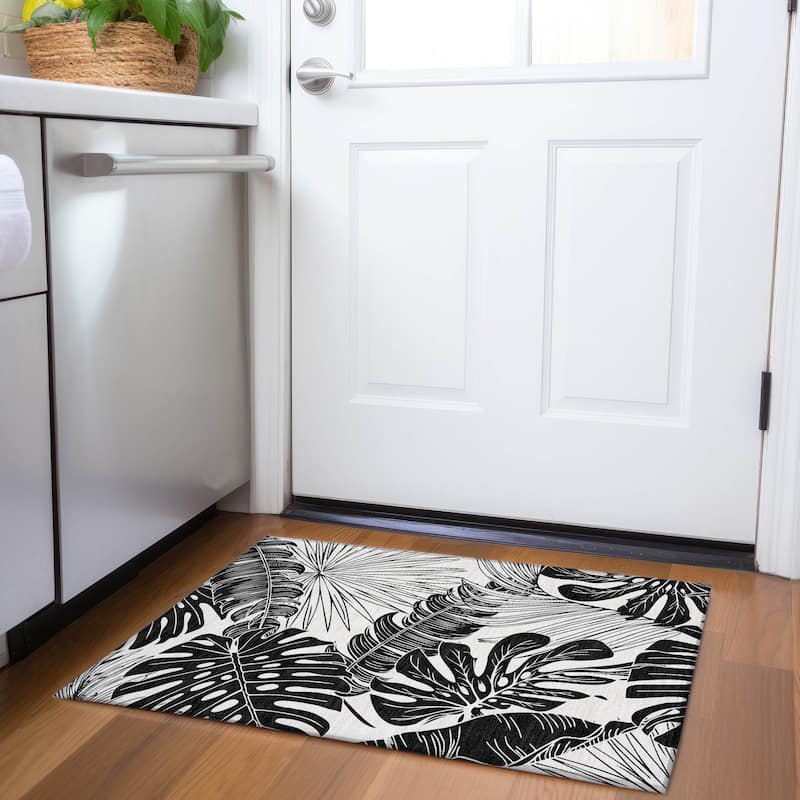 Premium Washable Super Soft Tropical Palm Leaf Mayfield Rug - Black - 1' 8" x 2' 6" - Rectangle