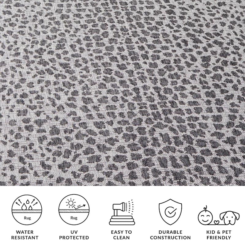SAFAVIEH Courtyard Ruta Indoor/ Outdoor Waterproof Patio Backyard Rug