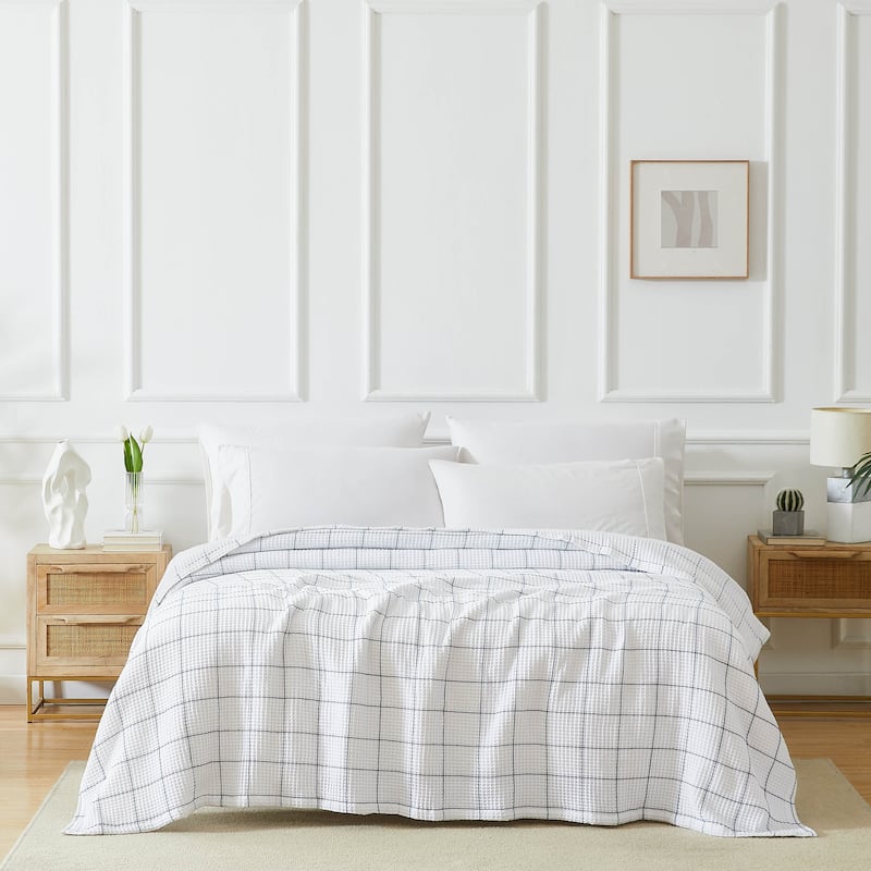 Check Pattern 100 percent Cotton Waffle Weave Blanket - Full / Queen - White