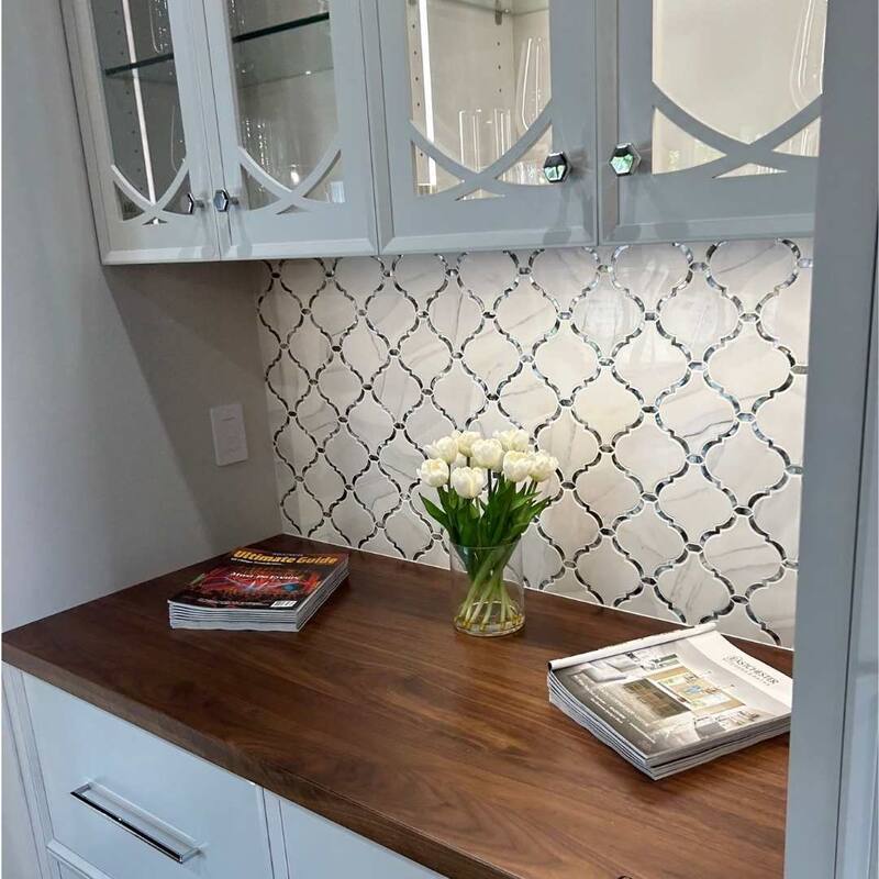 Tahitian Pearl 14in x 14.5in Glass Mosaic Backsplash Wall Tile
