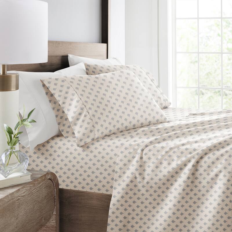 Delicate Details Patterned Ultra-Soft Bed Sheet Sets