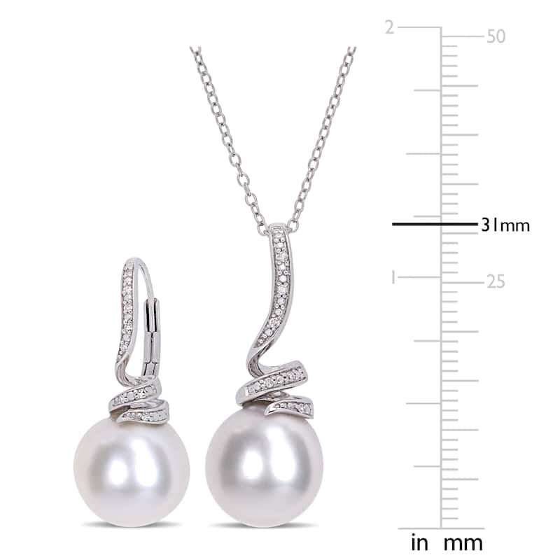 Miadora Sterling Silver White Freshwater Cultured Pearl & 1/10ct TDW Diamond Jewelry Set (11-12mm)