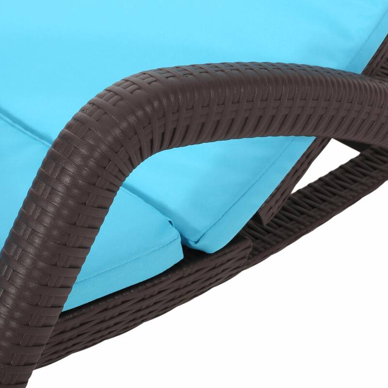 rgonomic Outdoor Chair with Wicker Texture - Durable, Comfortable Cushion, Stable Design