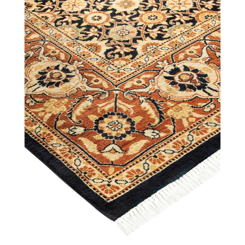 Overton Handknotted Wool Traditional Oriental Black Area Rug - 4' x 6'