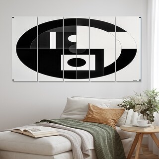 Designart "Bauhaus Black And White Circular Minimalism I" Modern ...