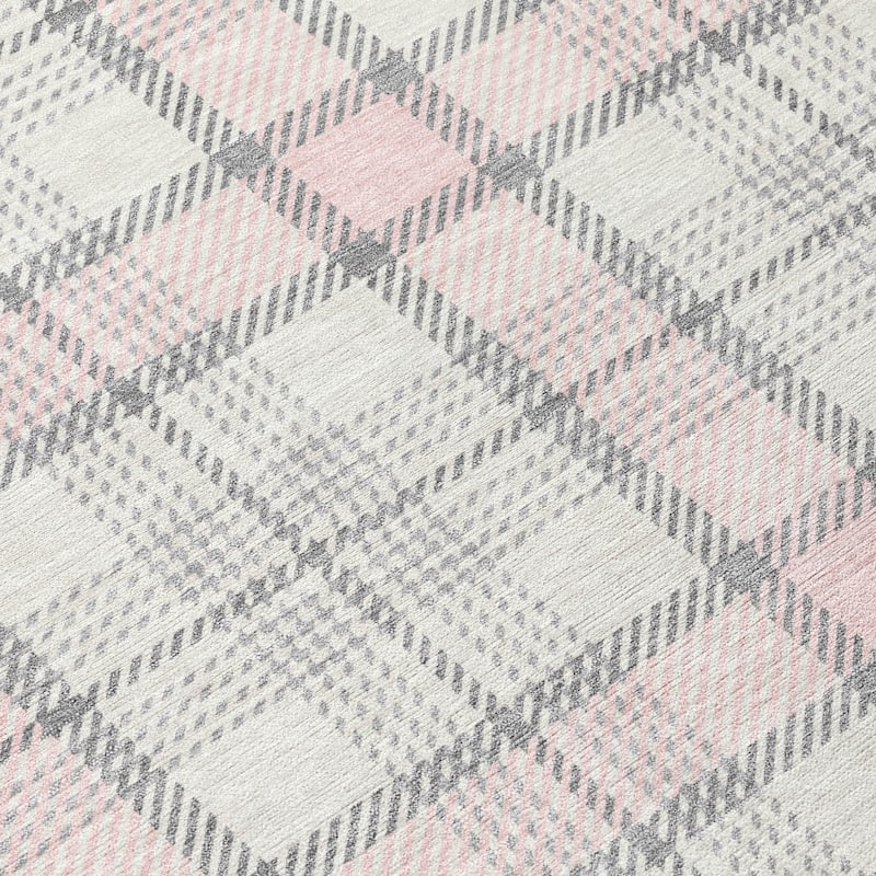 Machine Washable Indoor/ Outdoor Casual Plaid Chantille Rug
