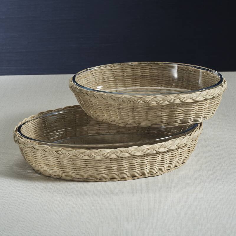 The Palmier Oval Pyrex in Rattan Basket
