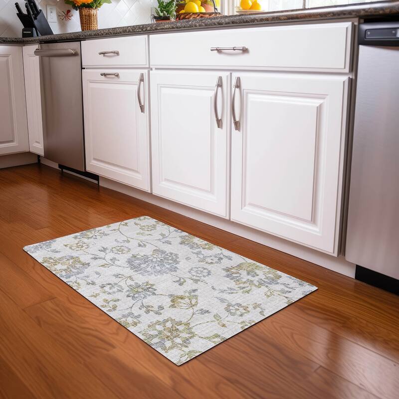 Premium Washable Super Soft Floral Whimsy Mayfield Rug - Ivory - 1'8" x 2'6"