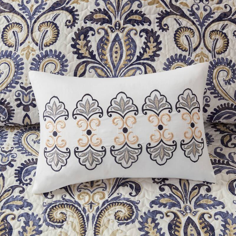 GDF Studio - Cali Reversible Paisley Quilt Set with Throw Pillows