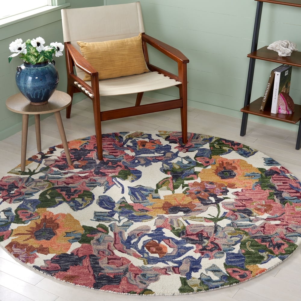 SAFAVIEH Handmade Blossom Lazara French Country Floral Wool Rug