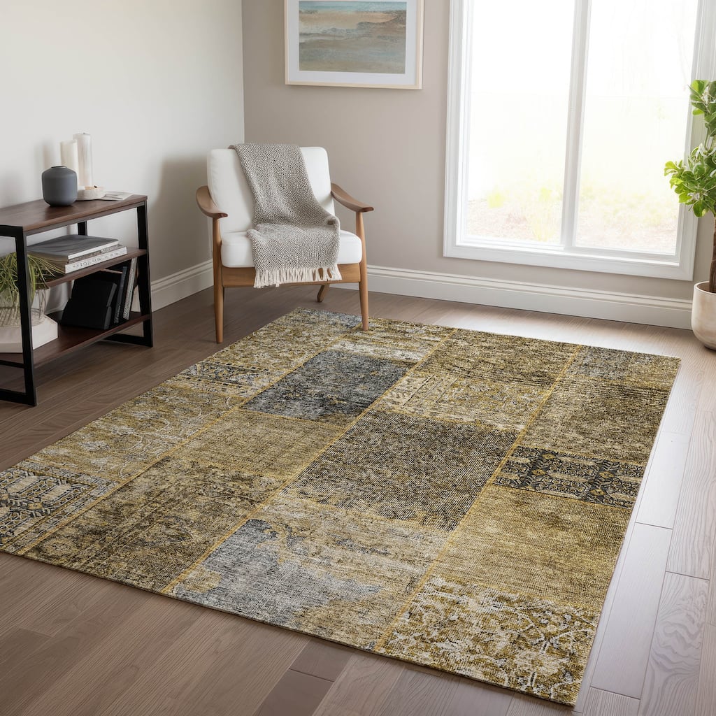 Machine Washable Indoor/ Outdoor Chantille Vintage Persian Patchwork Rug
