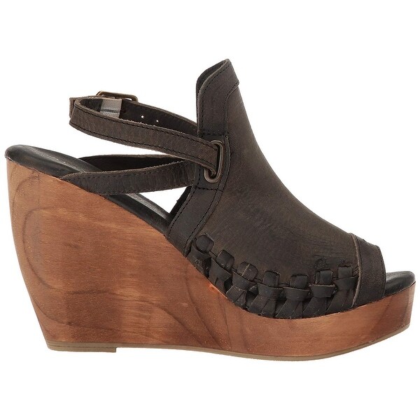 very volatile sandals