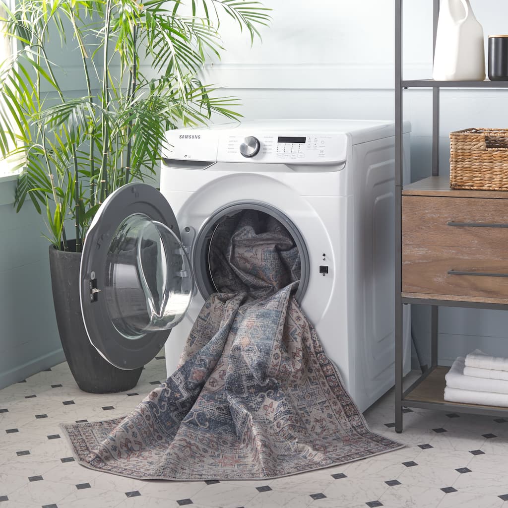 SAFAVIEH Arizona Seema Machine Washable Slip Resistant Rug