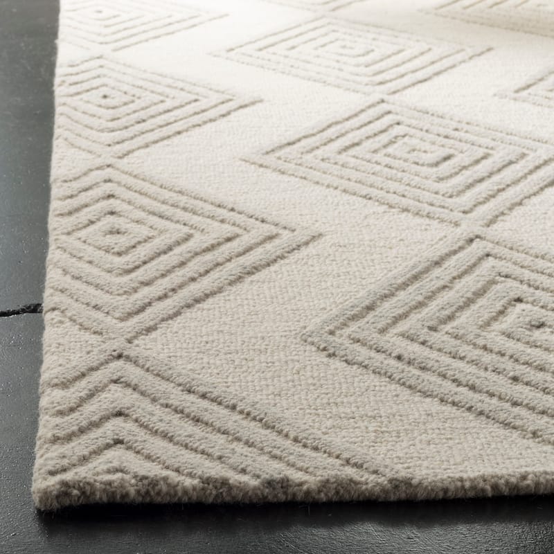 SAFAVIEH Handmade Blossom Miraldine Modern Floral Wool Rug