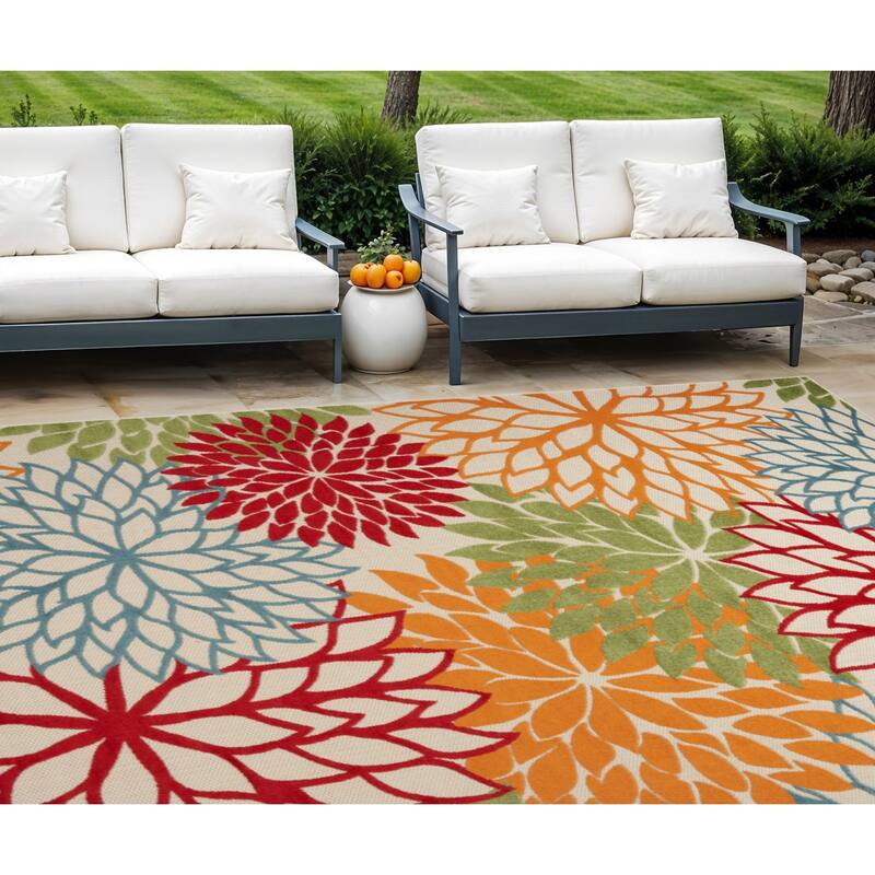 HomeRoots Contemporary Rectangle Outdoor Rug - 10' X 14' - Green/Orange/Red - 10' X 14'