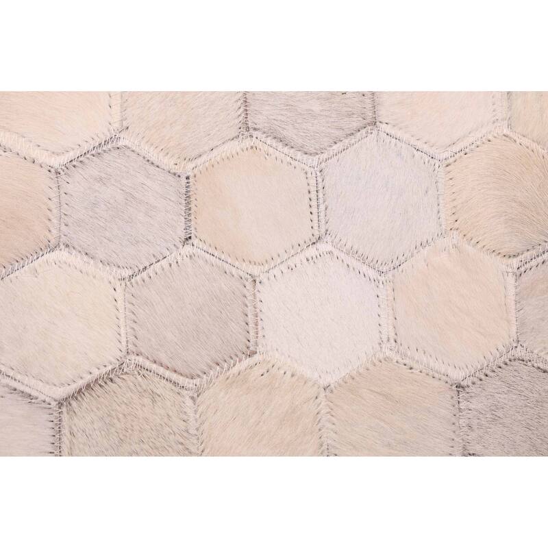 ECARPETGALLERY Handmade Cowhide Patchwork Ivory Leather Rug - 6'0 x 6'0