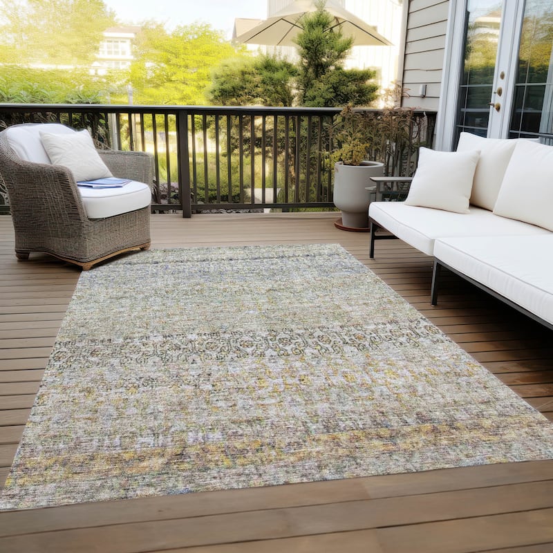 Machine Washable Indoor/ Outdoor Boho Ombre Chantille Rug