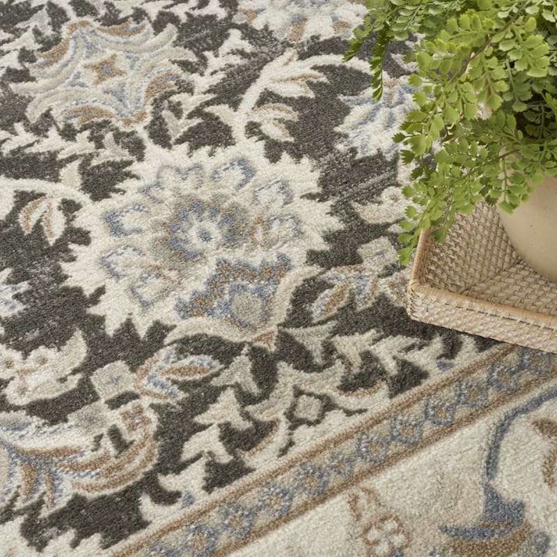 Distressed Floral Area Rug - 4' x 6'