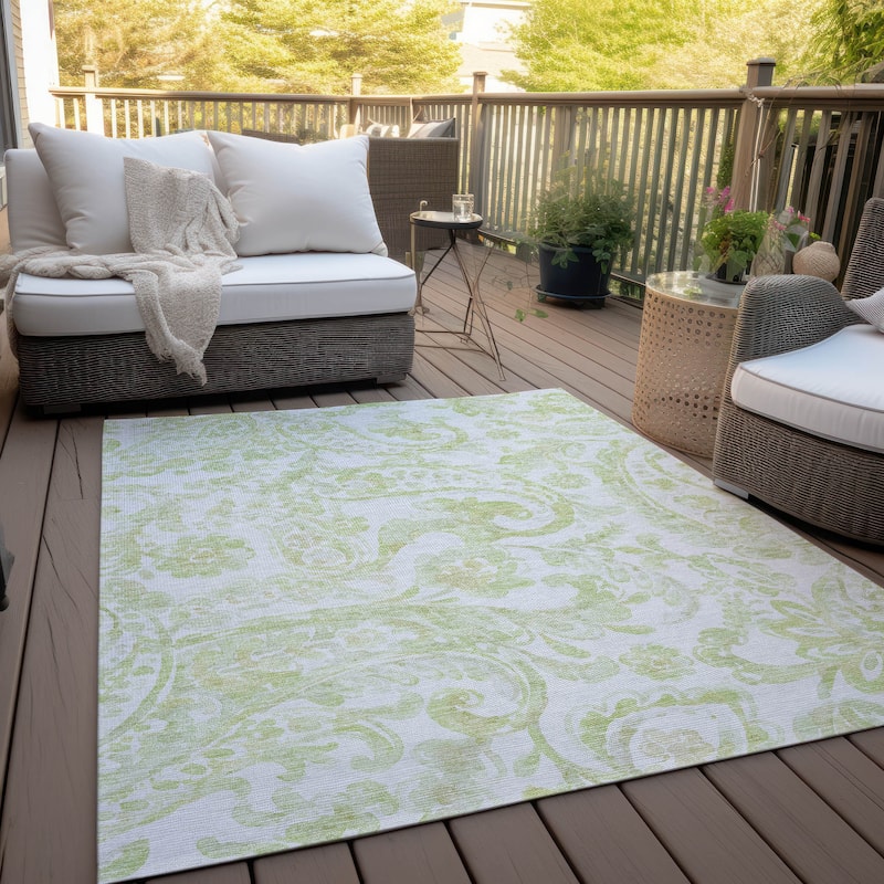Machine Washable Indoor/ Outdoor Chantille Traditional Scroll Rug