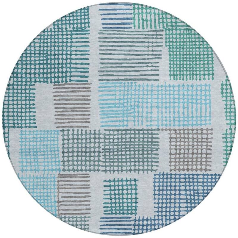 HomeRoots Geometric Transitional Rectangle Outdoor Rug