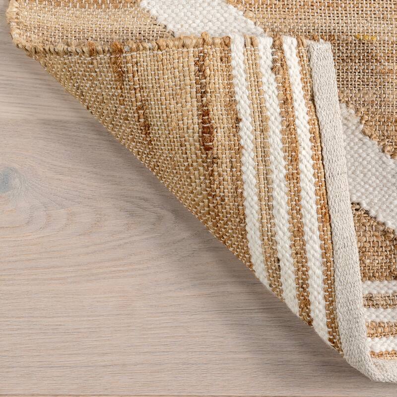 Nuloom Ambrosia Geometric Tiled Jute Blend Area Rug