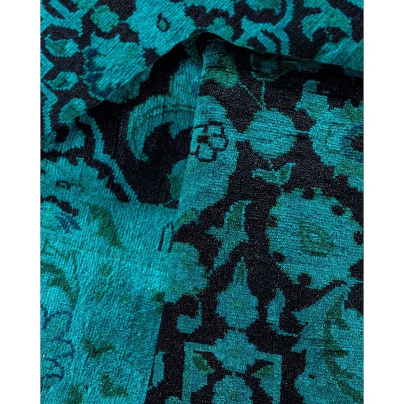 Fine Vibrance, One-of-a-Kind Hand-Knotted Area Rug - Green, 4' 1" x 6' 5" - 4' 1" x 6' 5"