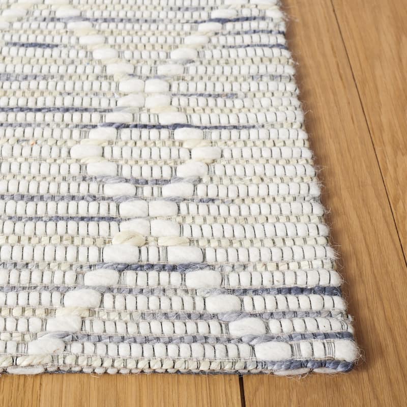 SAFAVIEH Handmade Marbella Mansooreh Wool & Jute Rug