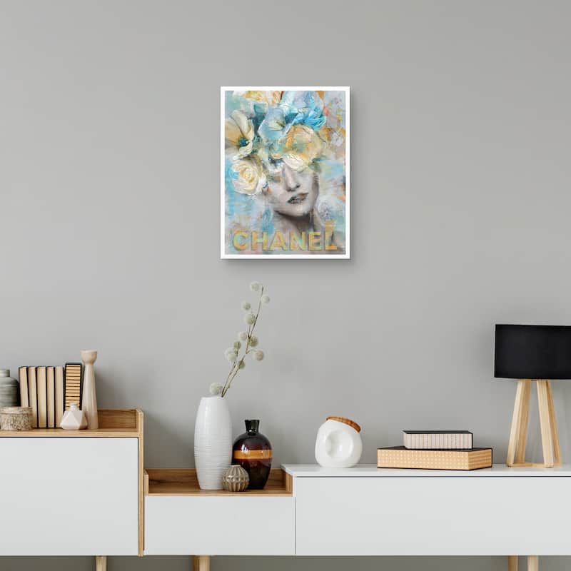 Aura Glam C Canvas Art Print