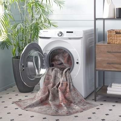 SAFAVIEH Arizona Miquela Machine Washable Slip Resistant Rug
